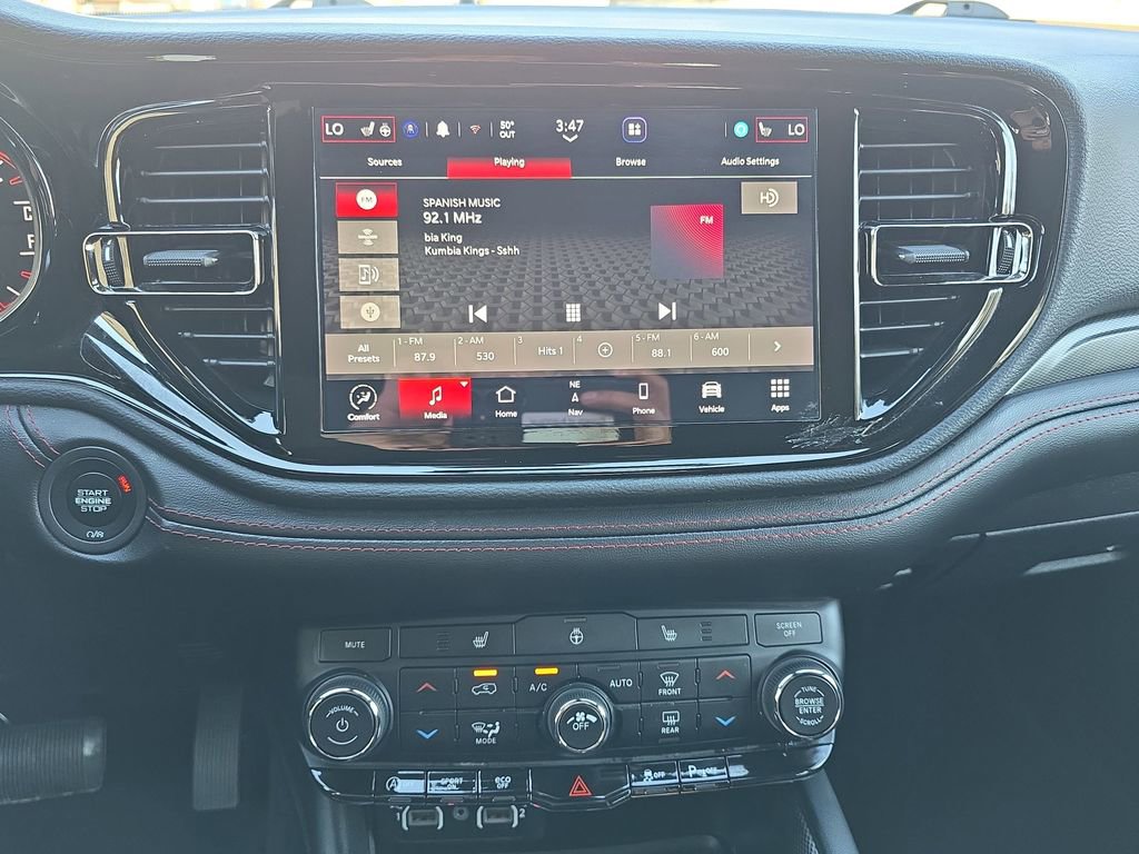 Used 2025 Dodge Durango GT image 21