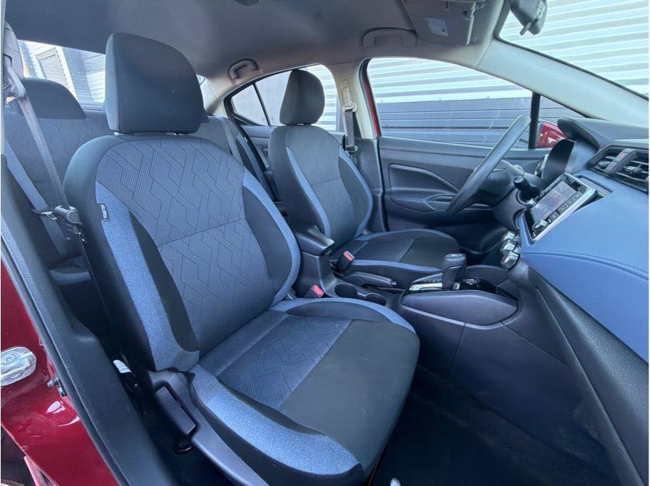 Used 2024 Nissan Versa SV FWD image 19