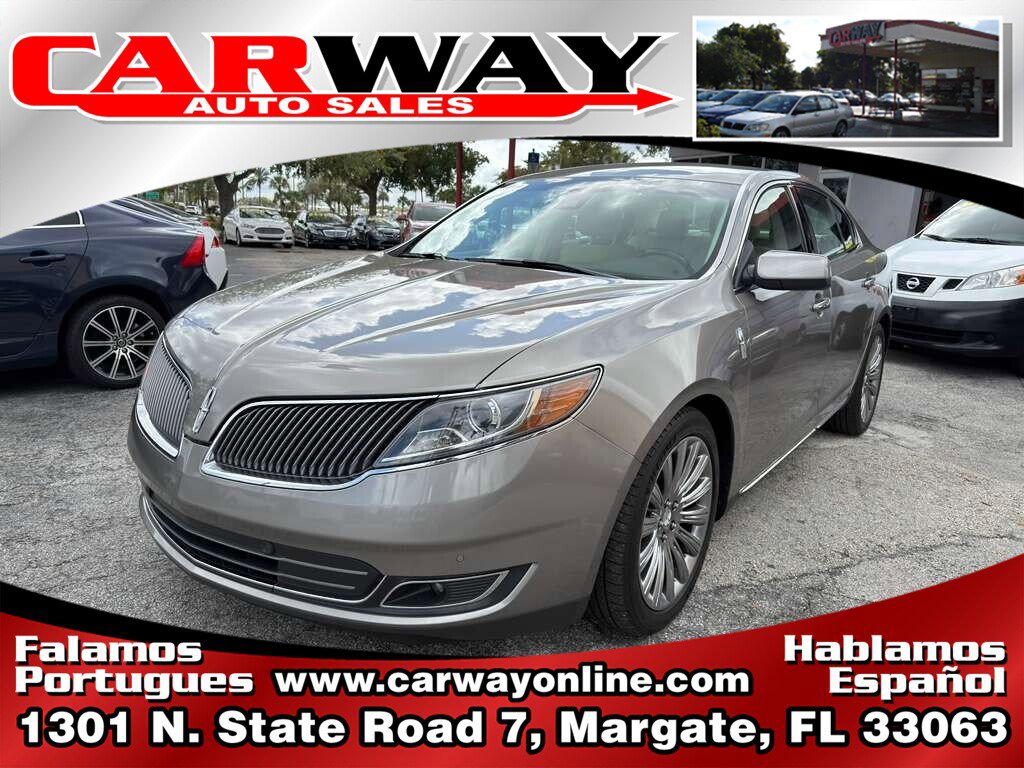 Used 2015 Lincoln MKS image 1