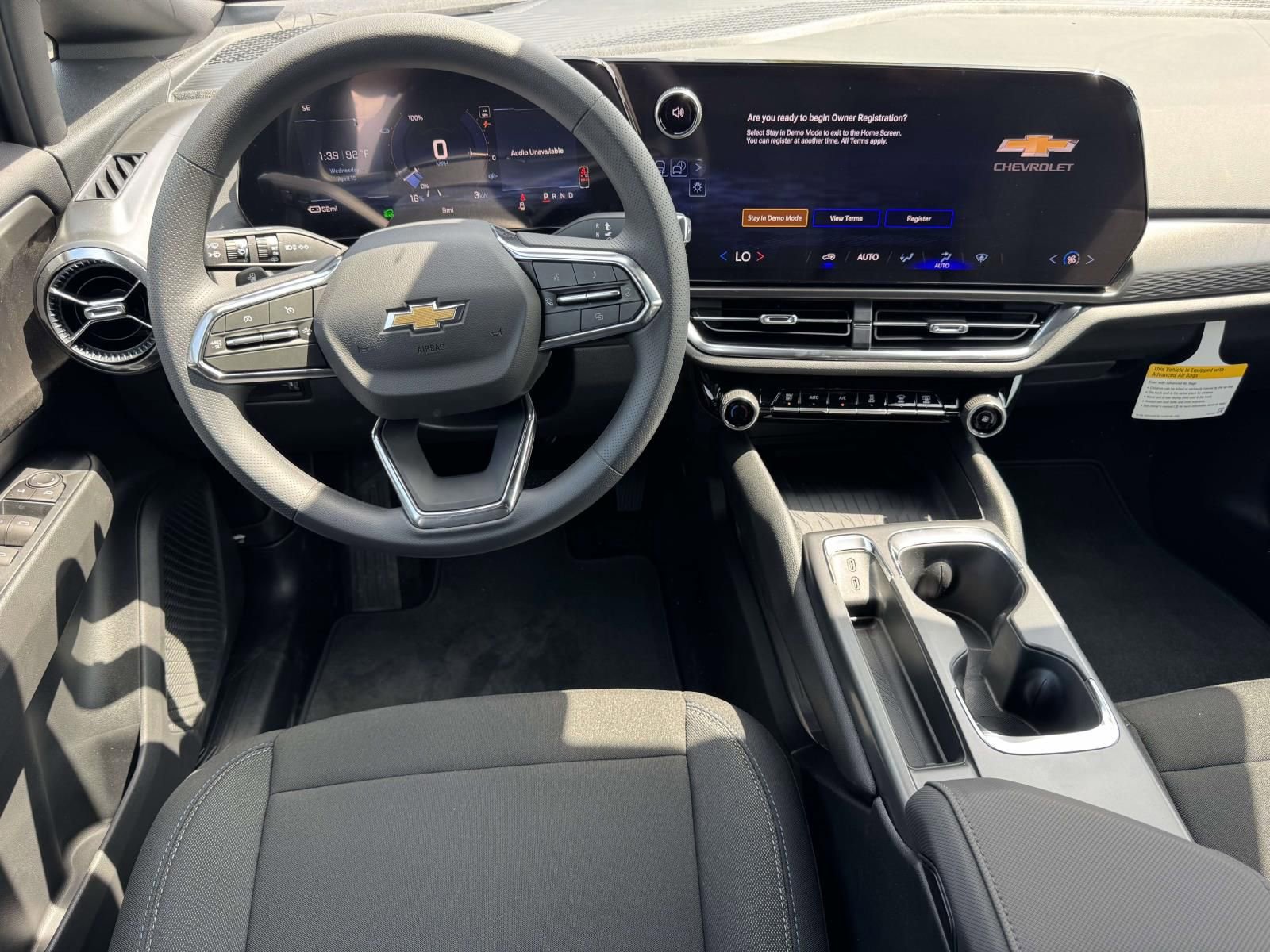 New 2026 Chevrolet Equinox EV LT image 8