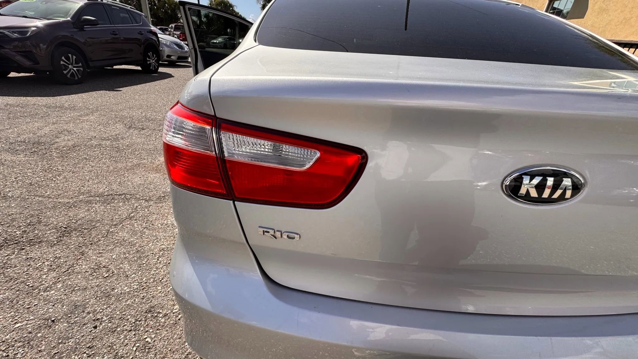 Used 2016 Kia Rio LX w/ Power Package FWD image 9