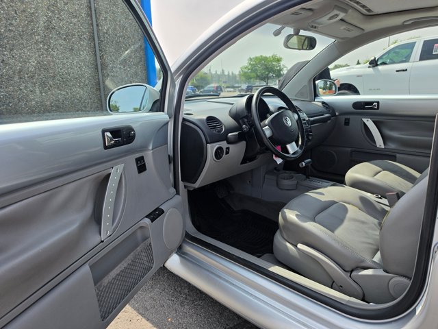 Used 2002 Volkswagen Beetle GLX FWD image 19