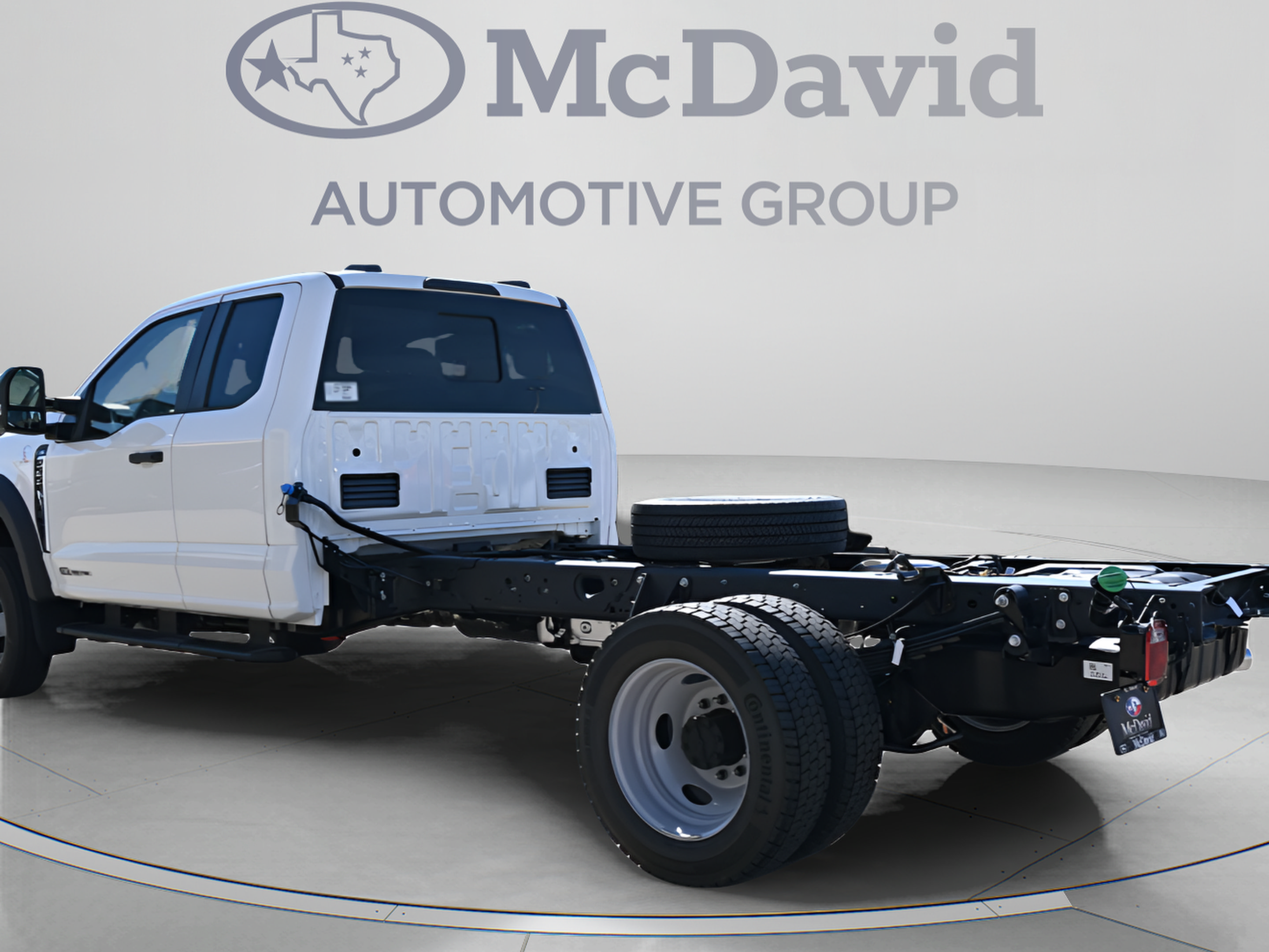New 2026 Ford F550 4x4 Supercab Super Duty image 5