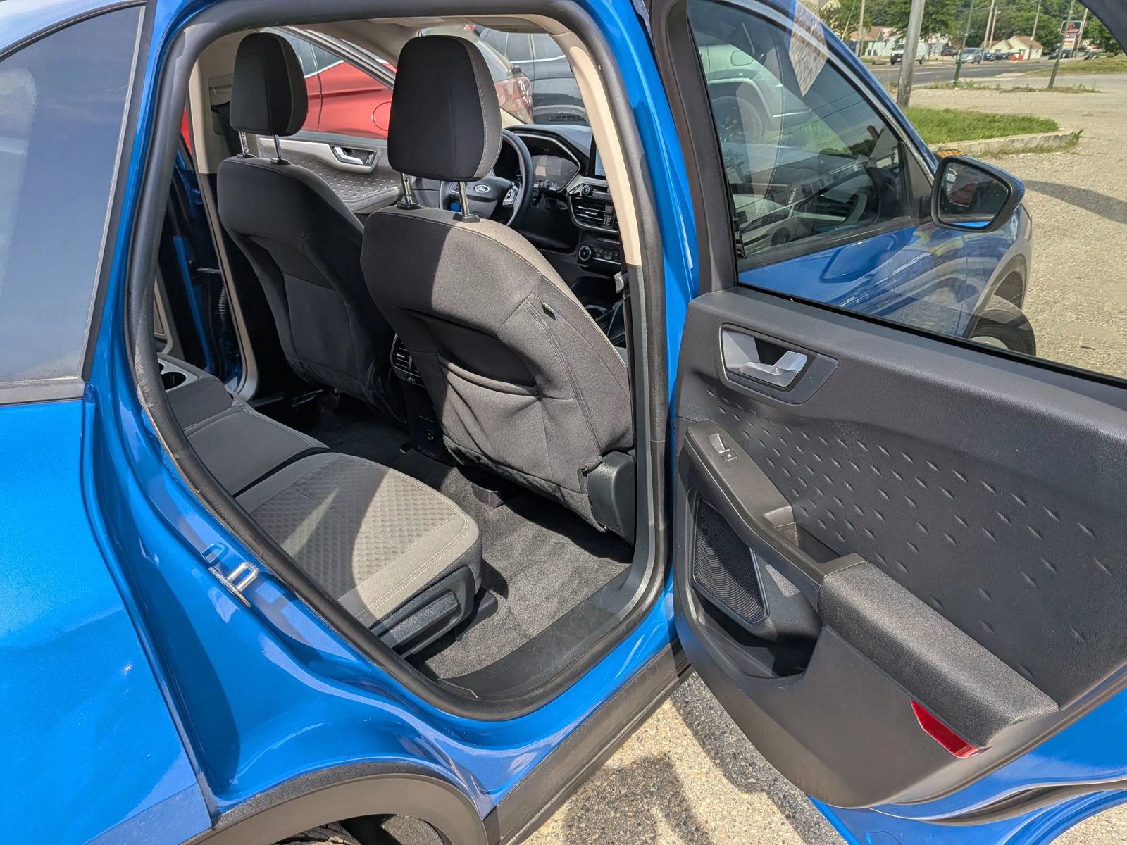 Used 2020 Ford Escape SE FWD image 34