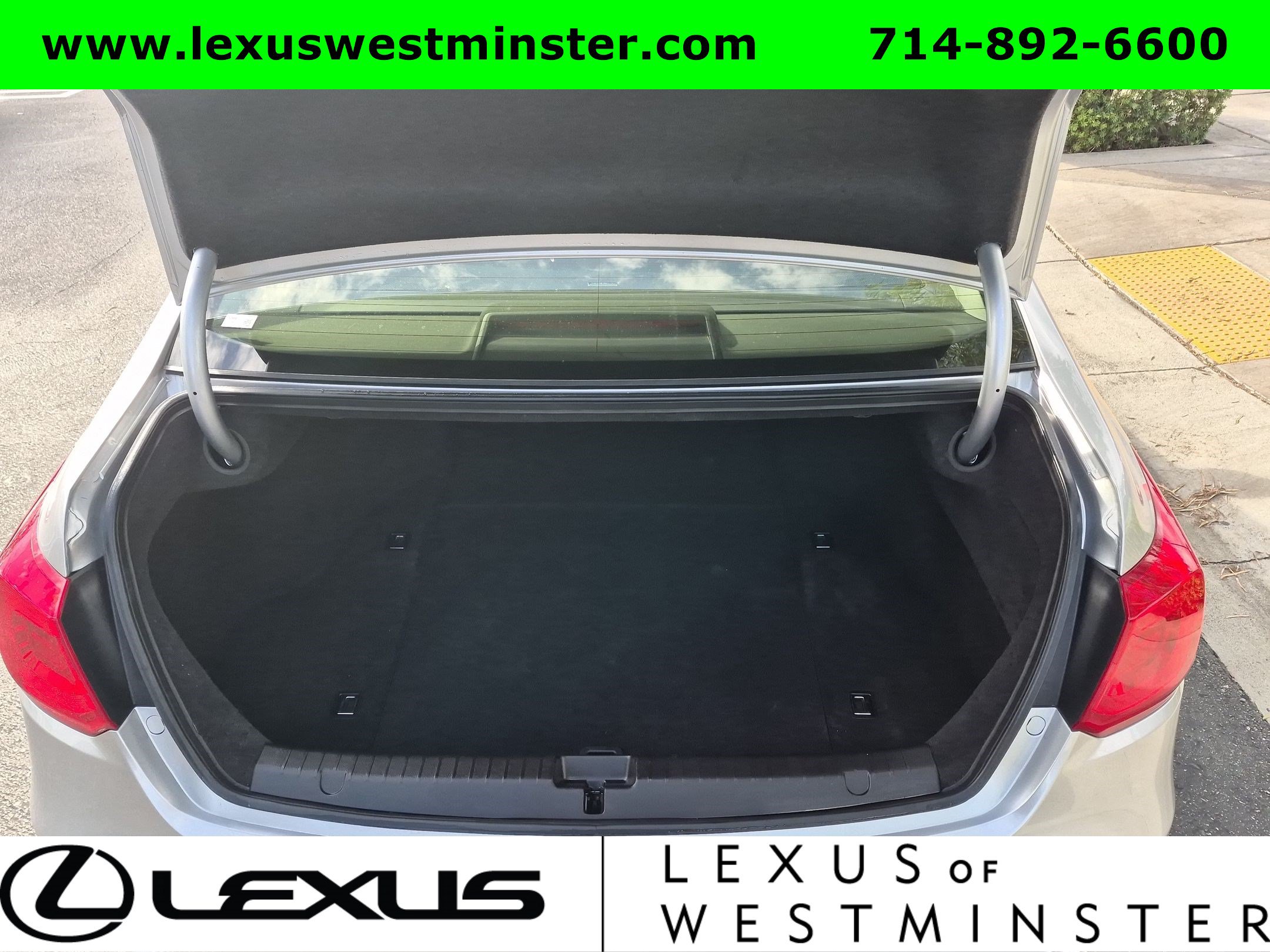Used 2014 Acura RLX w/ Advance Package FWD image 10