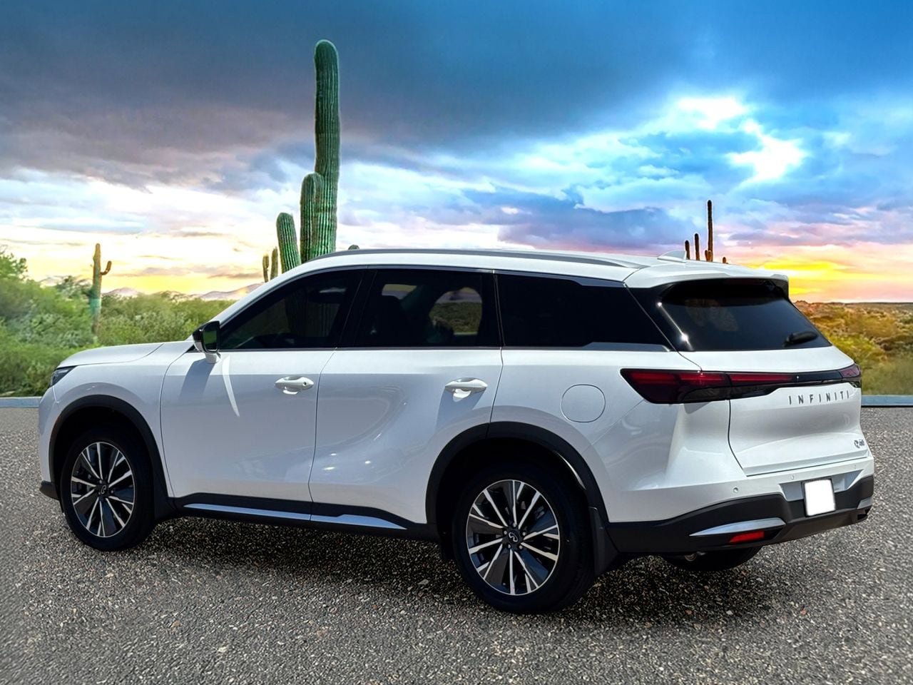 Certified 2026 INFINITI QX60 Luxe w/ Cargo Package FWD image 4
