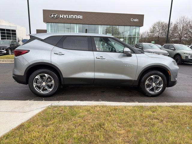 Used 2025 Chevrolet Blazer LT image 7