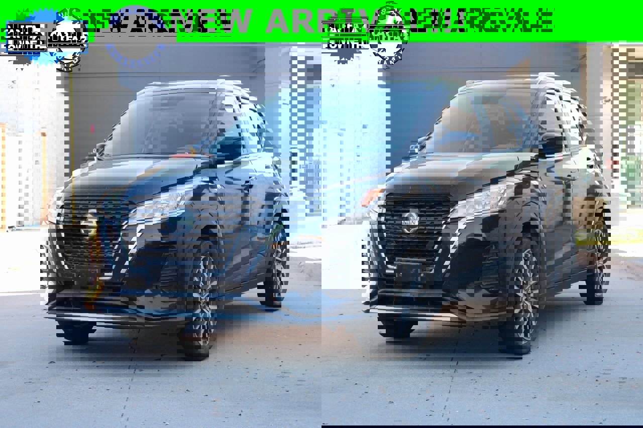 Used 2021 Nissan Kicks SV