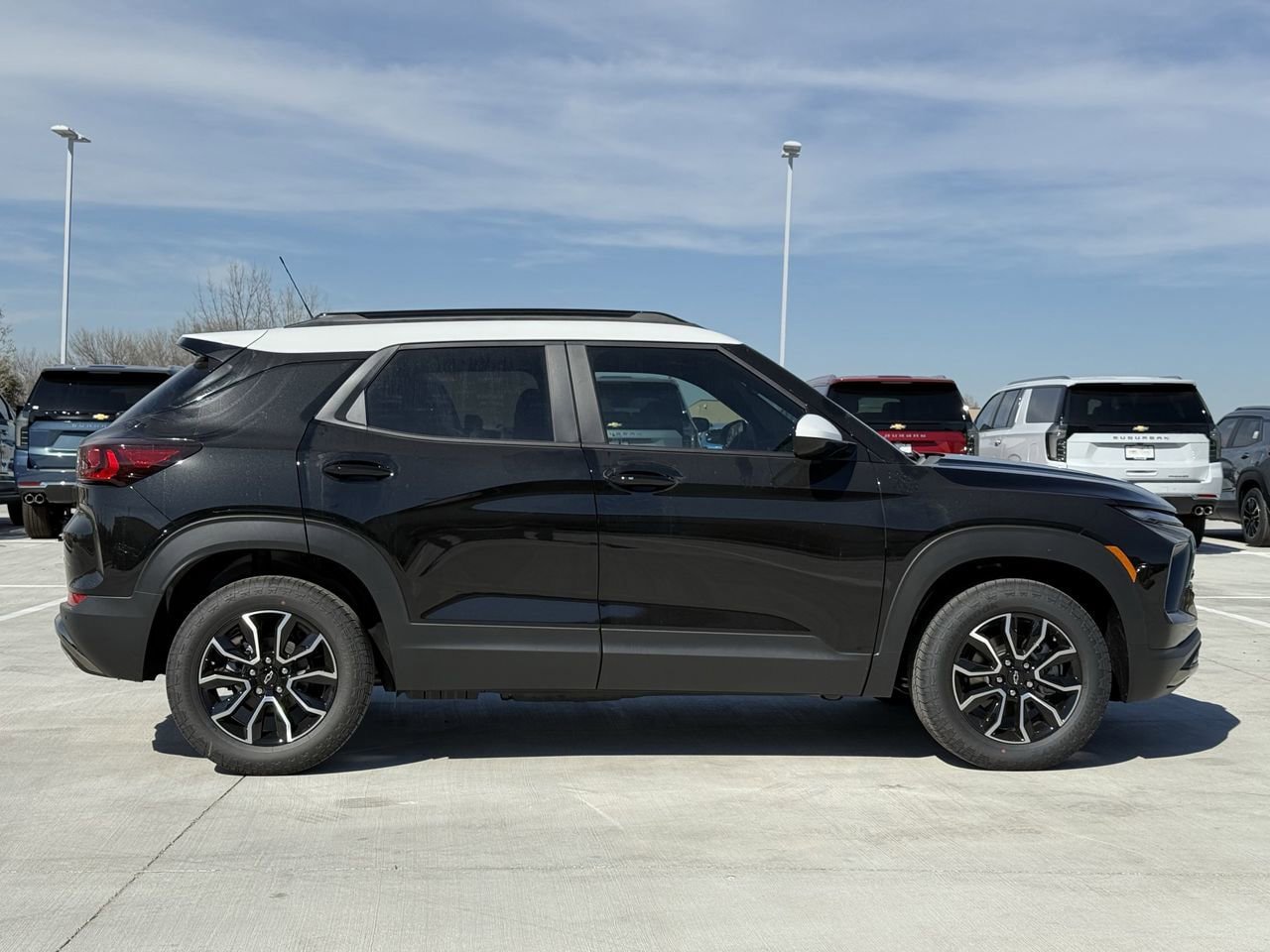 New 2026 Chevrolet TrailBlazer ACTIV w/ Convenience Package image 3