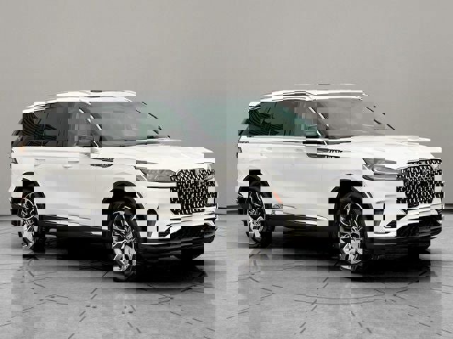 New 2026 Lincoln Aviator AWD image 14