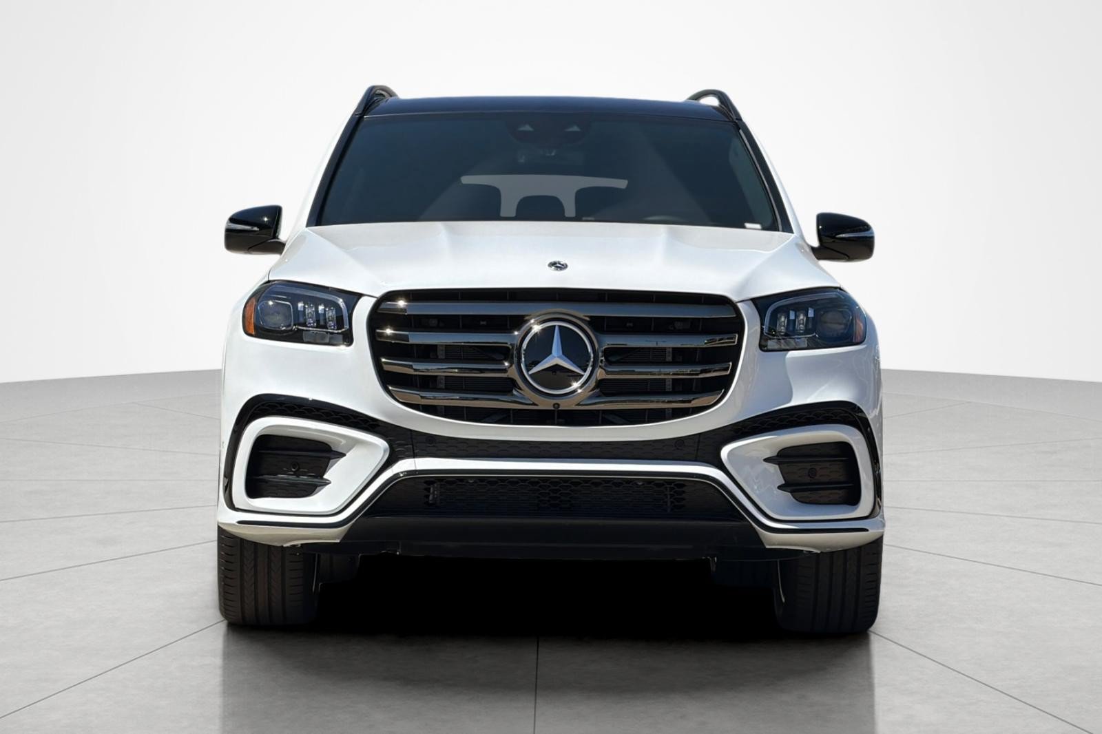 New 2025 Mercedes-Benz GLS 580 4MATIC image 8