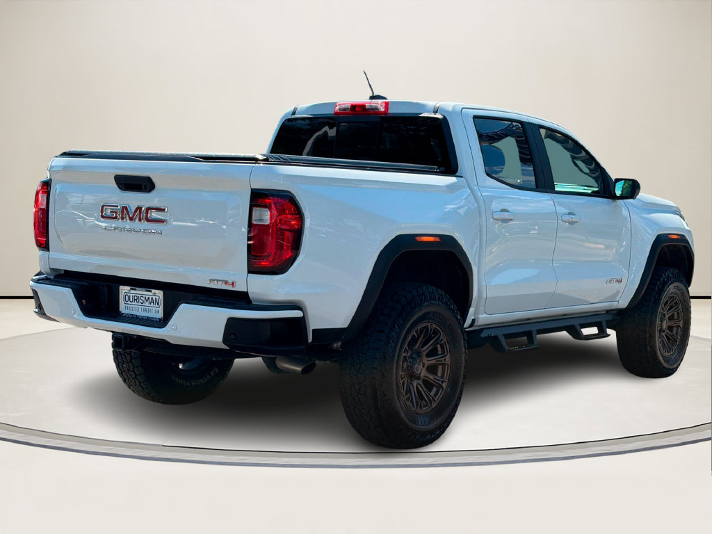 Used 2024 GMC Canyon AT4 w/ AT4 Premium Package AWD/4WD image 3