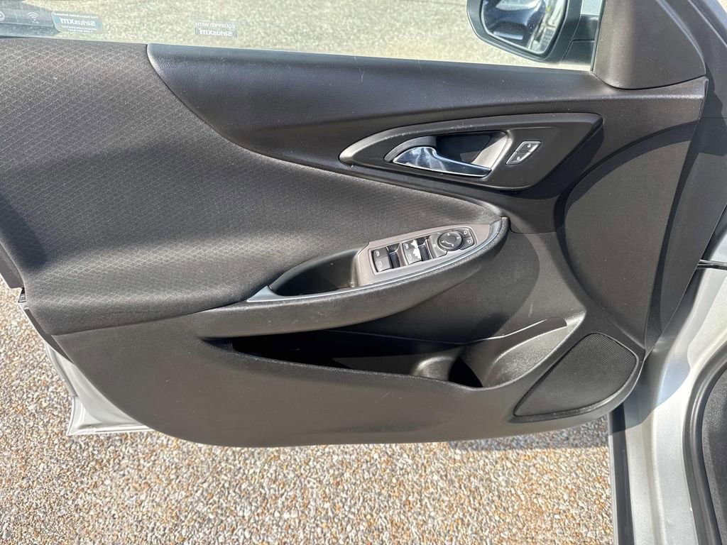 Used 2020 Chevrolet Malibu LT image 20