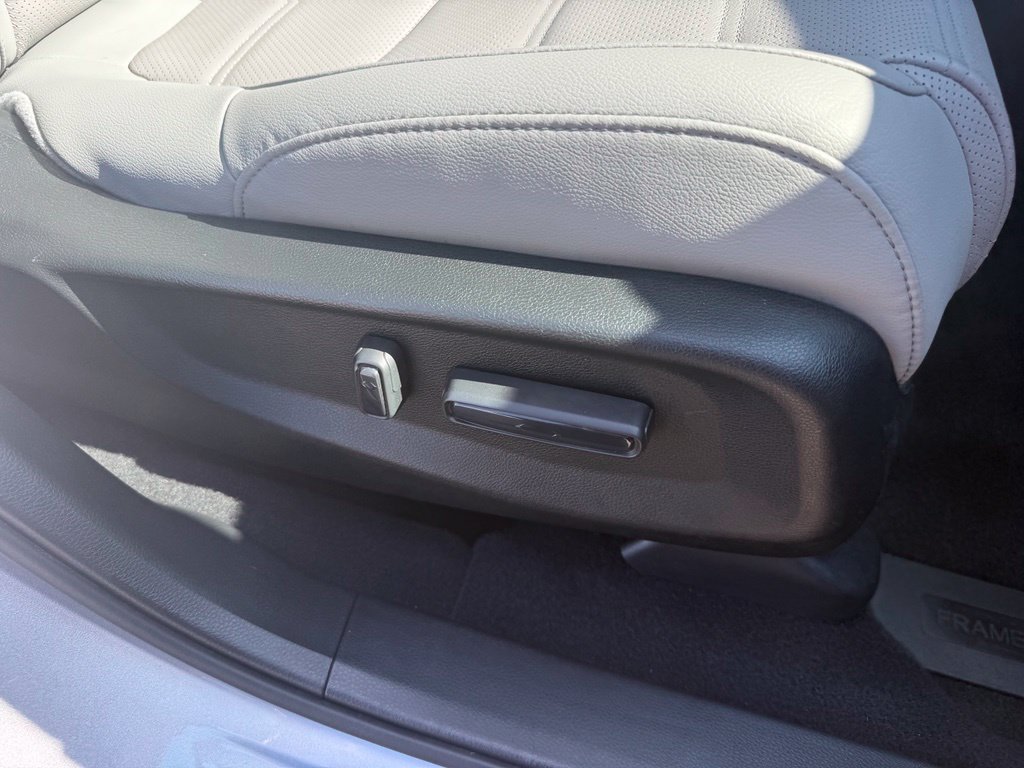 Used 2021 Honda CR-V EX-L image 44