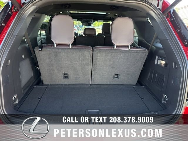 Used 2025 Ford Explorer Platinum AWD/4WD image 21