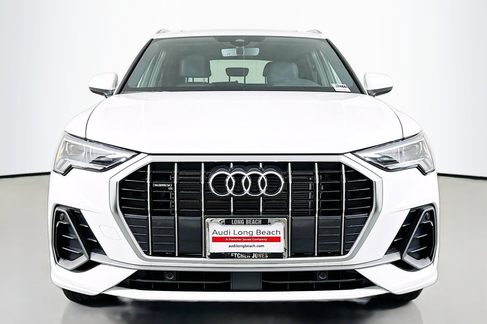 New 2025 Audi Q3 2.0T Premium image 2