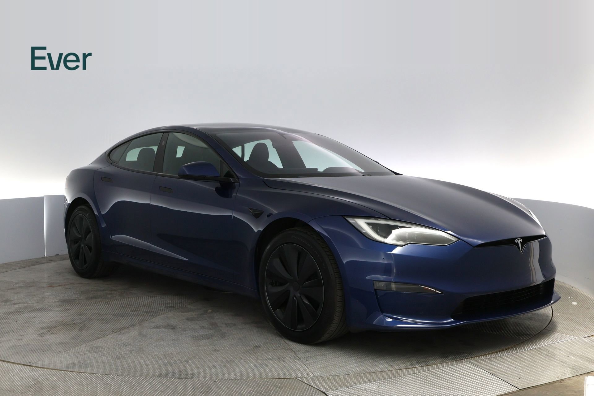 Used 2023 Tesla Model S Standard Range image 13