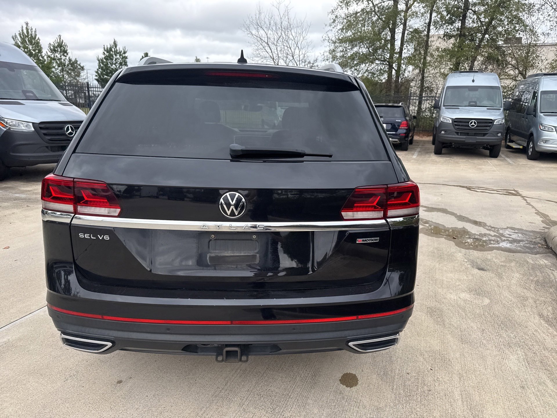 Used 2021 Volkswagen Atlas SEL Premium image 5