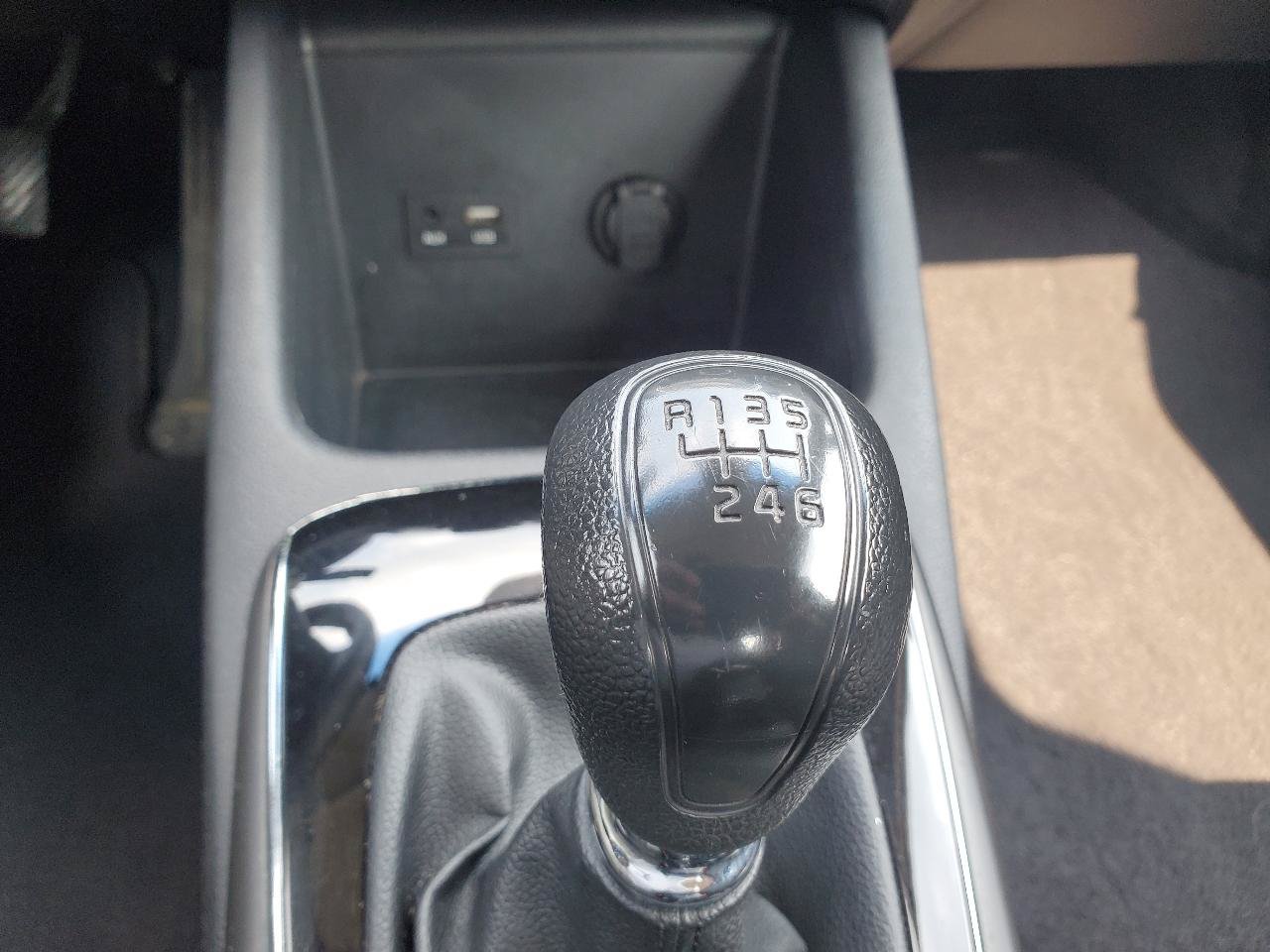 Used 2017 Kia Forte LX FWD image 22