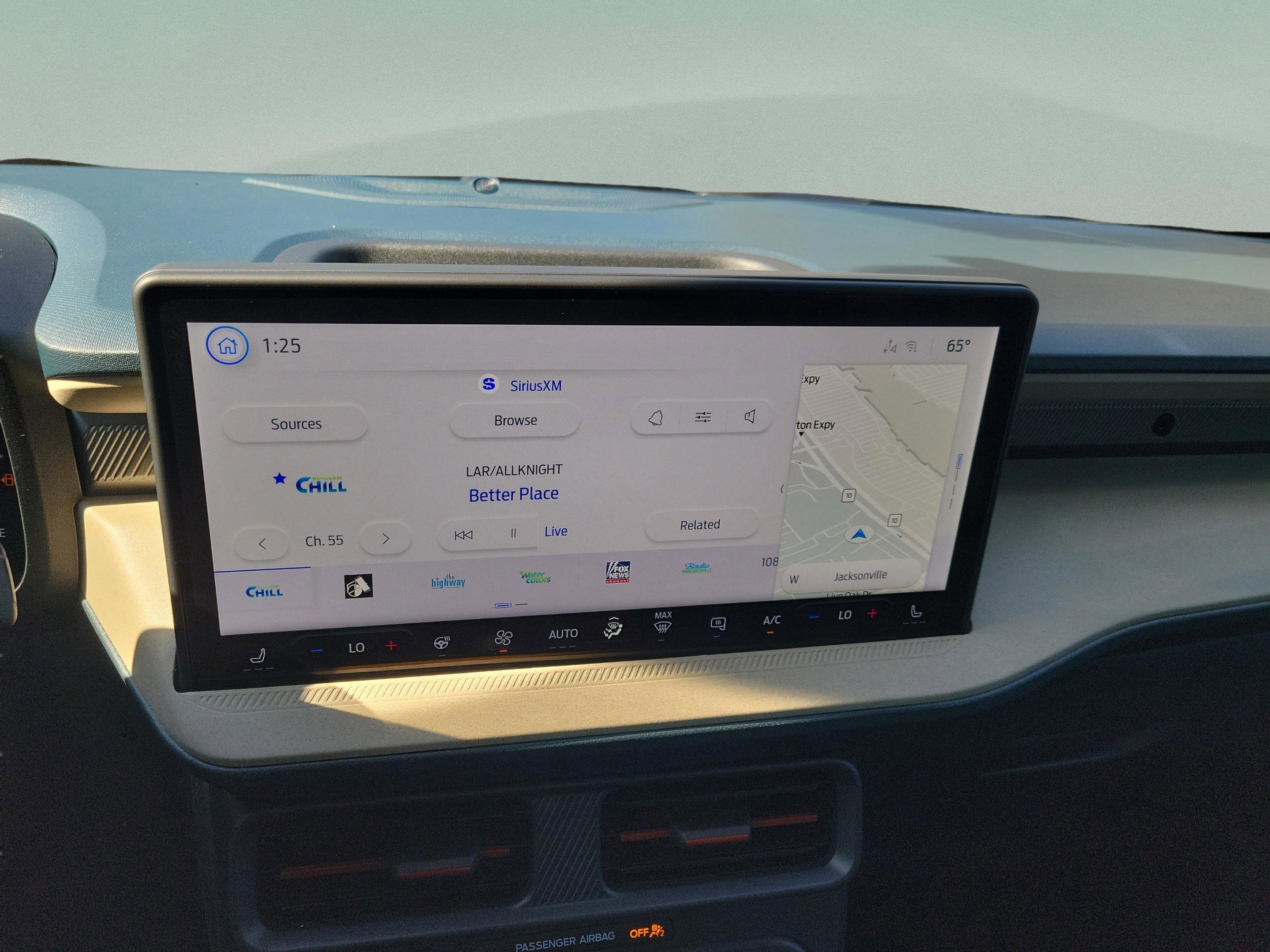 New 2026 Ford Maverick Lariat w/ 4K Tow Package image 16