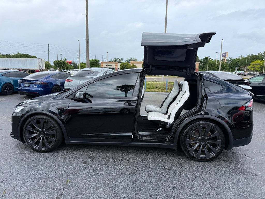 Used 2022 Tesla Model X Plaid AWD/4WD image 8