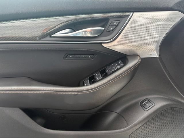 Used 2022 Cadillac CT5 V w/ LPO, ONYX Package AWD/4WD image 23