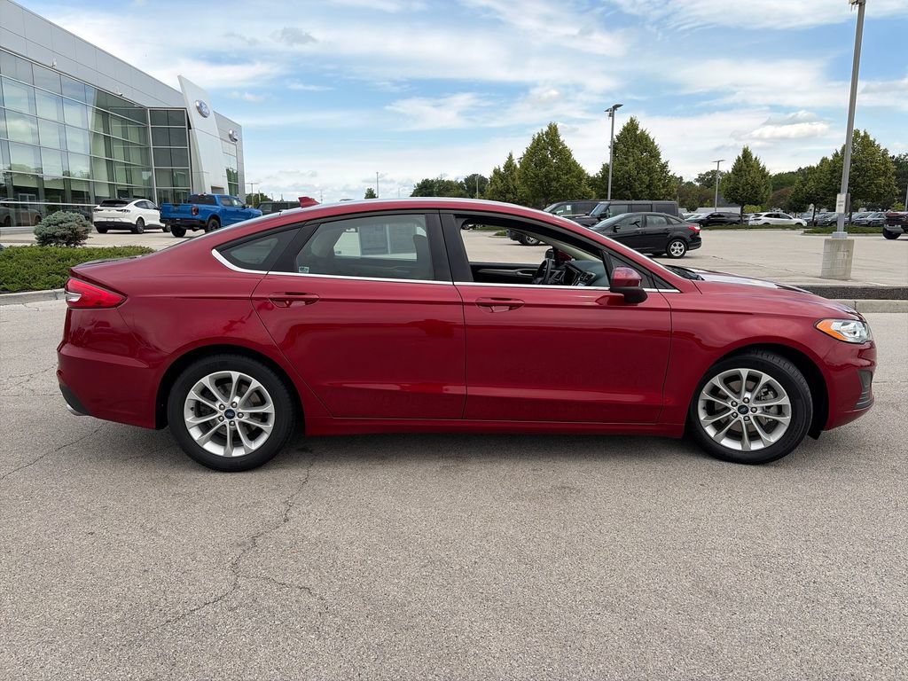 Used 2019 Ford Fusion SE FWD image 8