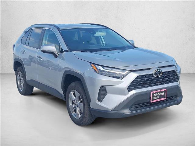 Used 2024 Toyota RAV4 XLE FWD image 3
