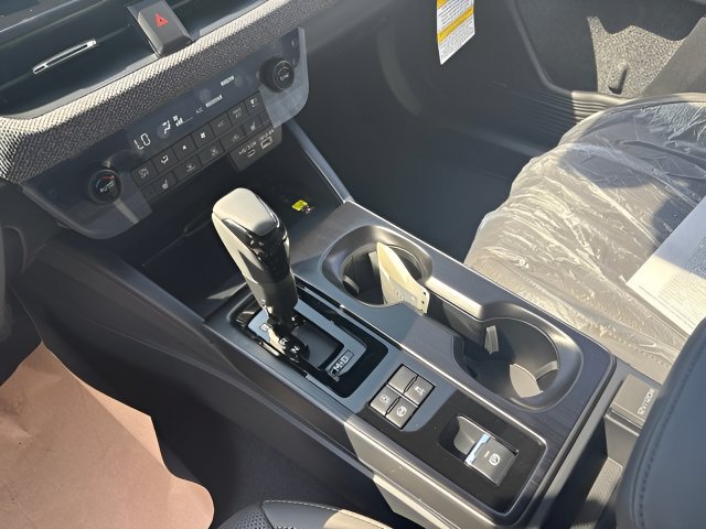 New 2026 Subaru Outback Limited AWD/4WD image 15