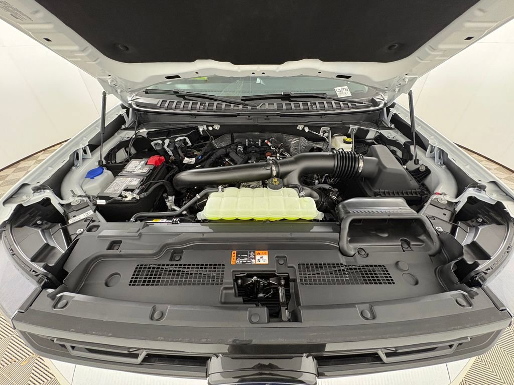 New 2026 Ford Expedition Platinum w/ Driver's Package image 32