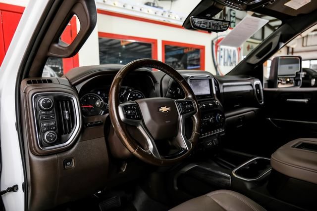 Used 2020 Chevrolet Silverado 2500 LTZ w/ LTZ Premium Package AWD/4WD image 5