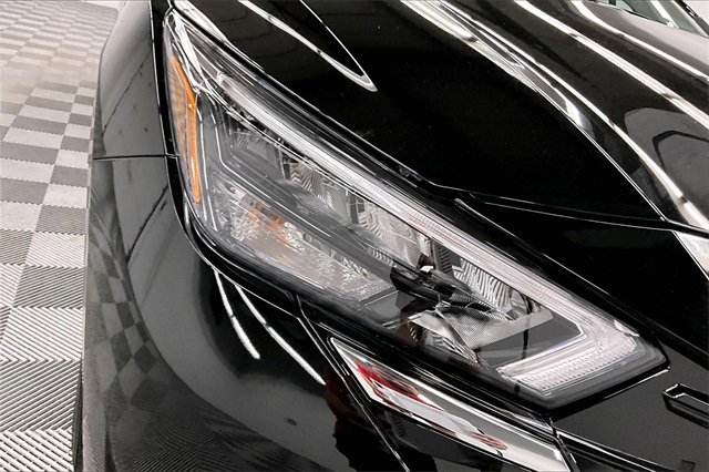 New 2025 Nissan Versa SV w/ Trunk Package image 13