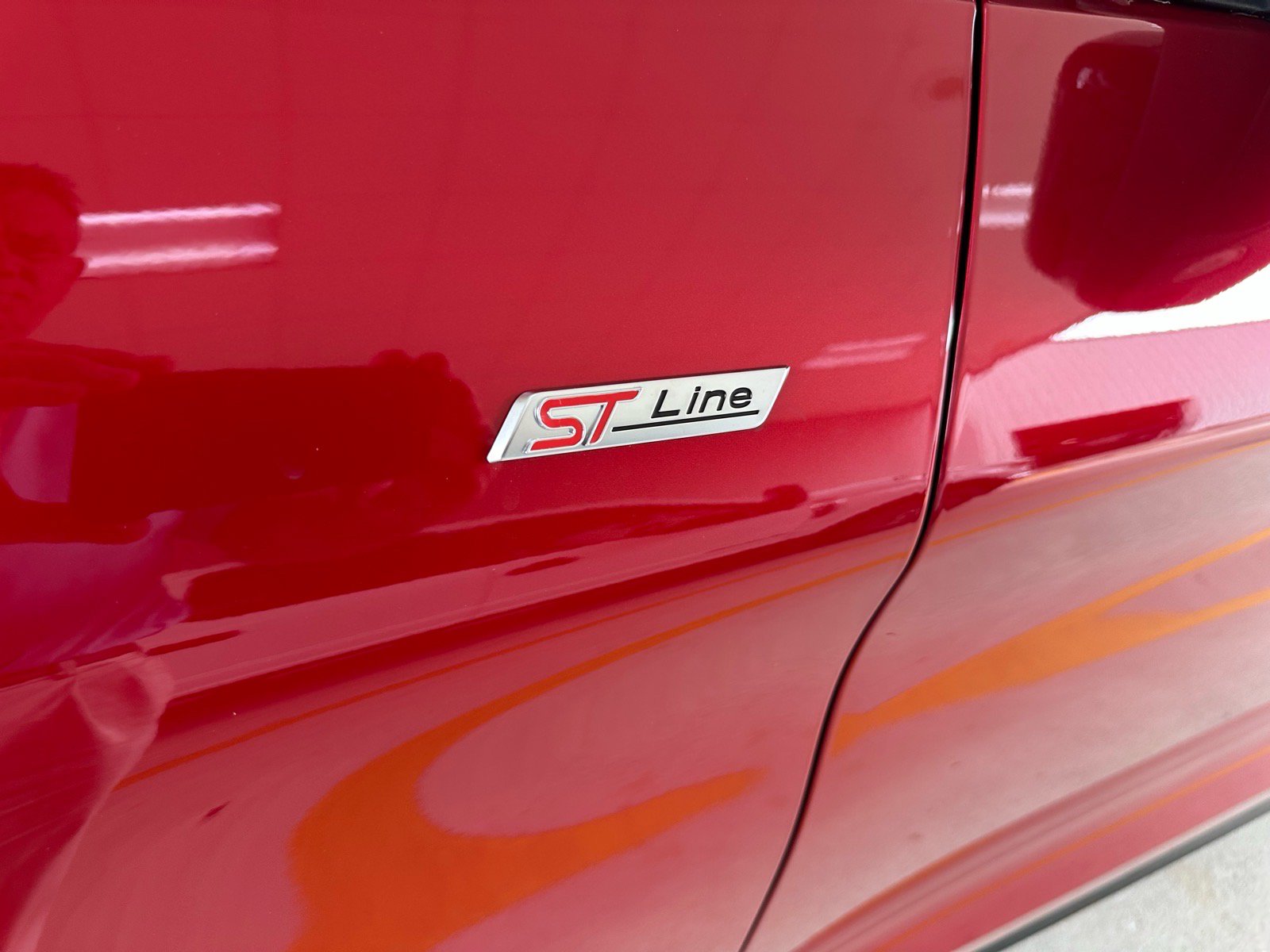 New 2026 Ford Explorer ST-Line w/ ST-Line Street Pack RWD image 4