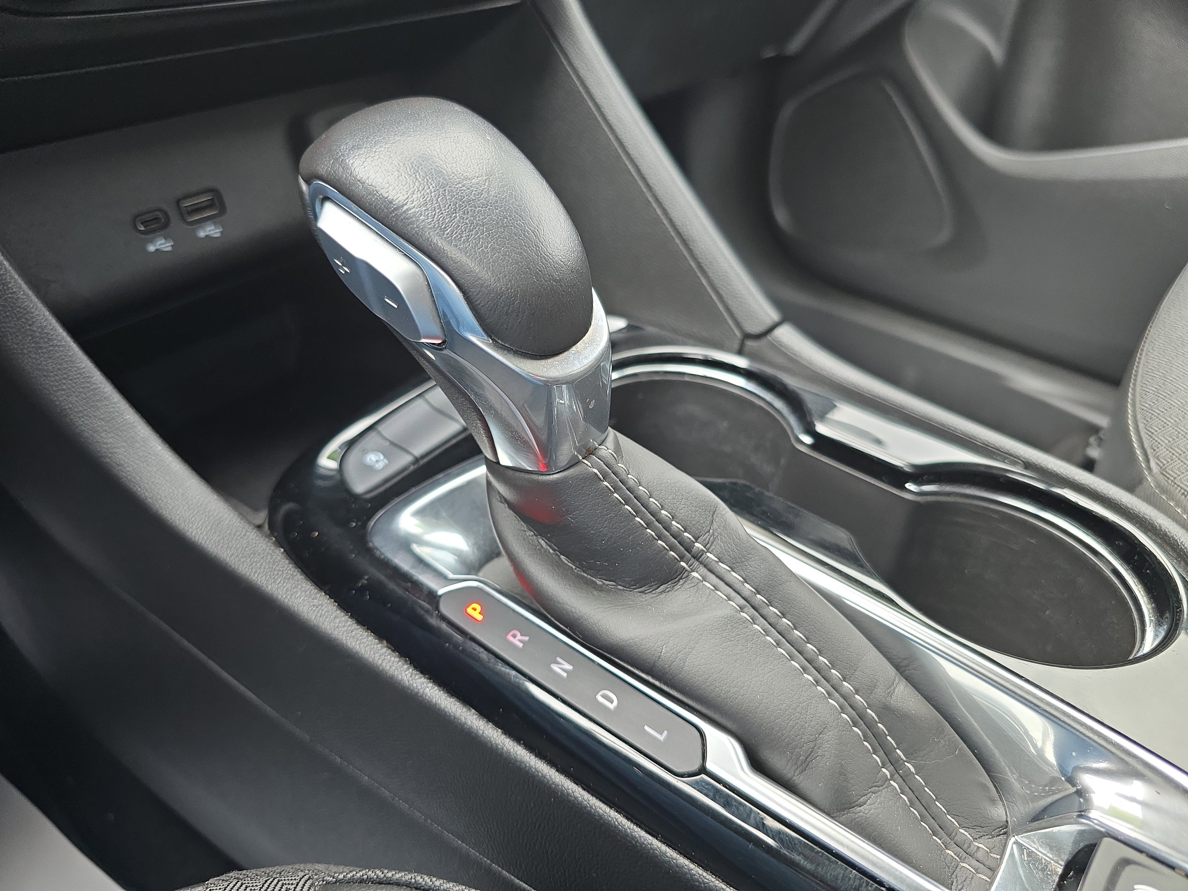 Used 2024 Buick Encore GX Preferred FWD image 25