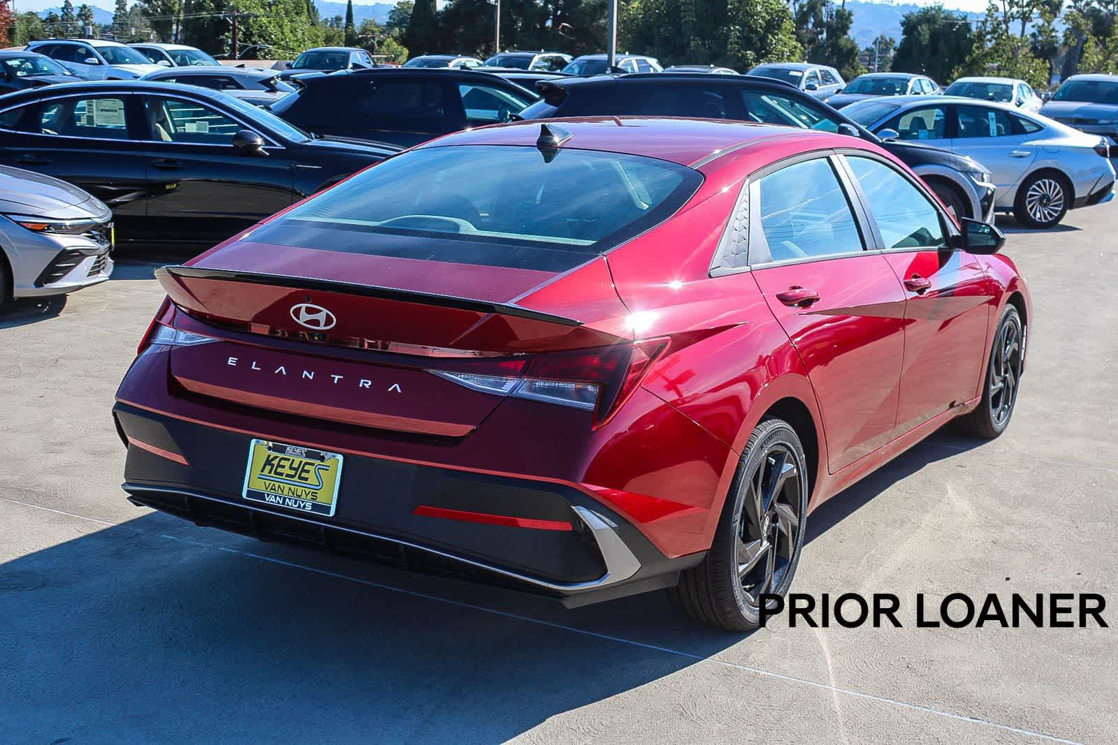 Certified 2026 Hyundai Elantra Sport FWD image 4
