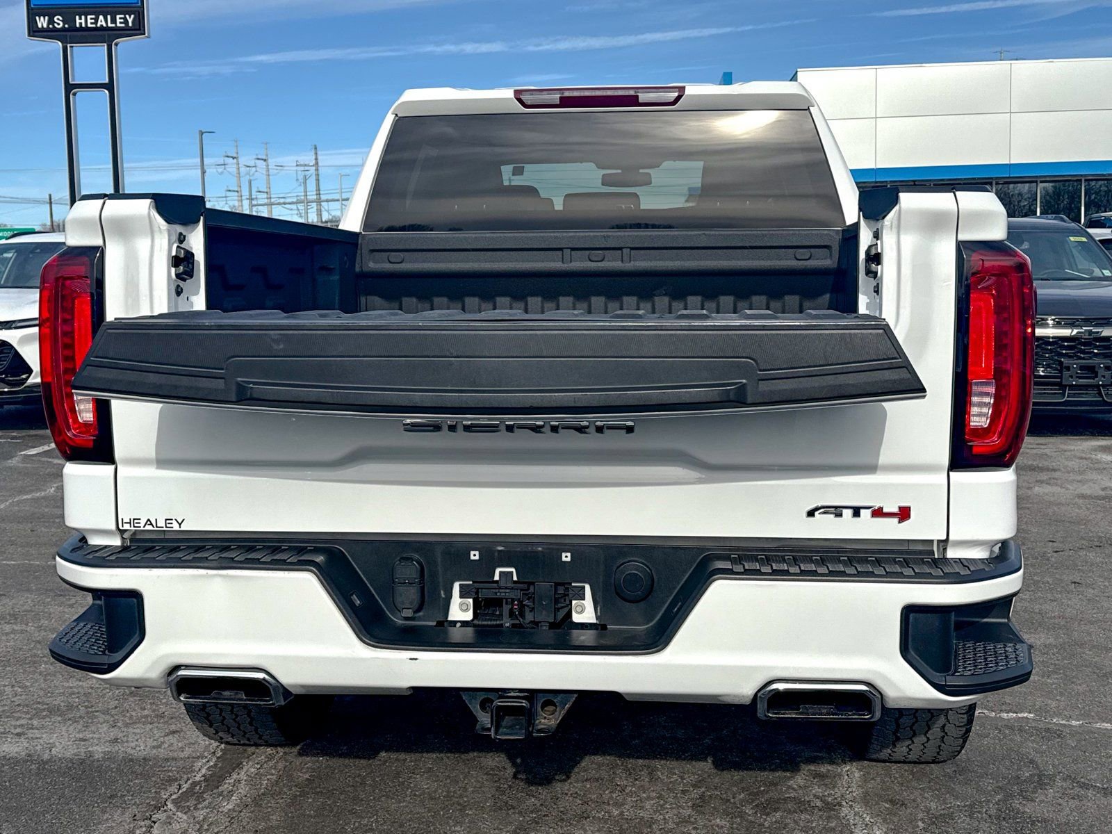 Certified 2021 GMC Sierra 1500 AT4 image 13