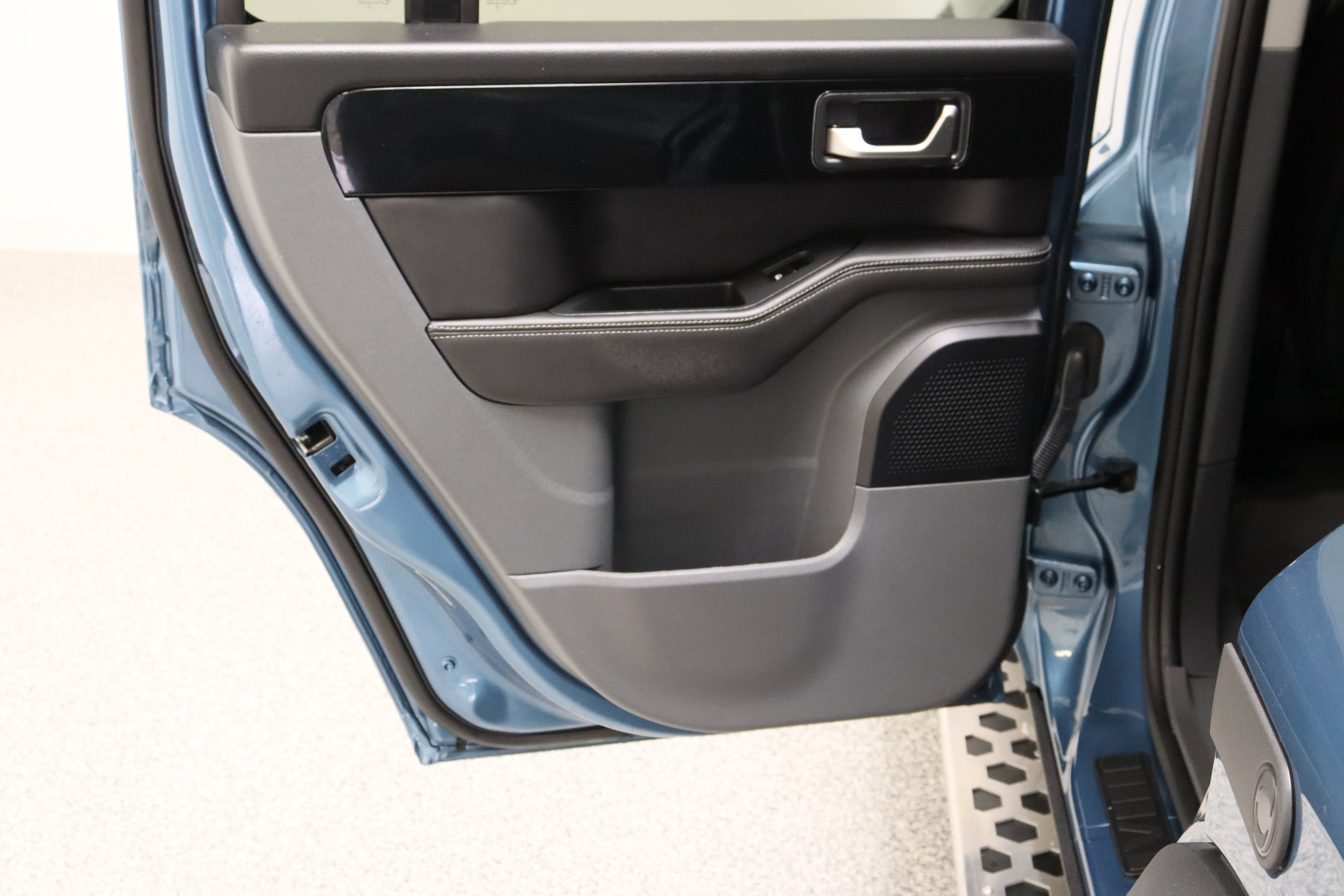 Used 2024 INEOS Grenadier image 28