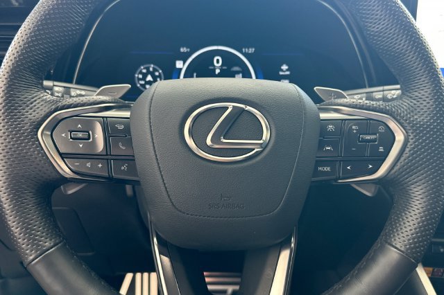 Used 2025 Lexus TX 500h AWD w/ Technology Package image 29