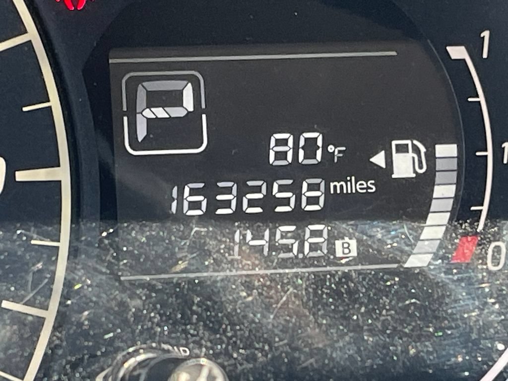 Used 2015 Nissan Versa Note SV FWD image 23