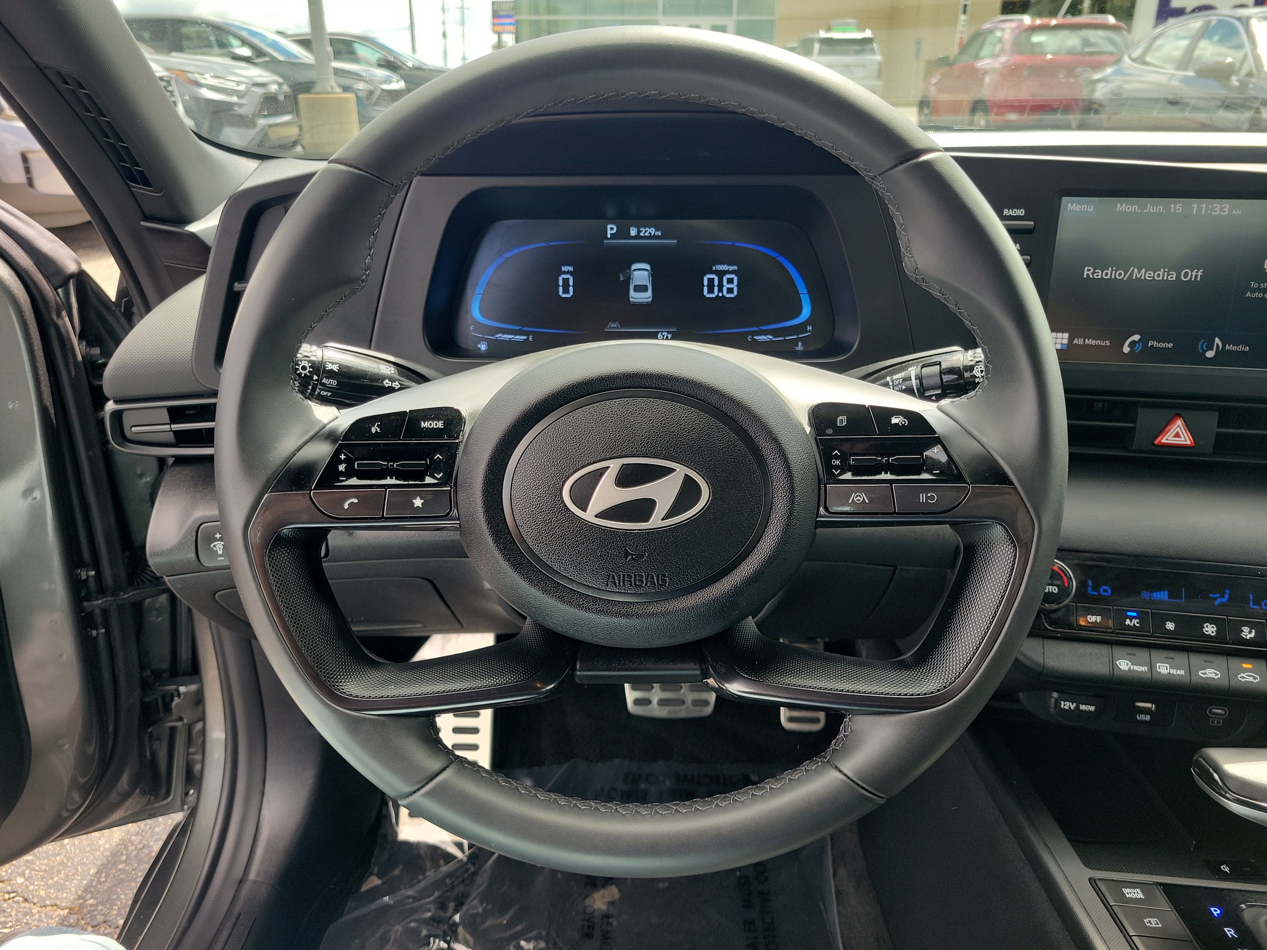 Used 2025 Hyundai Elantra Sport FWD image 22