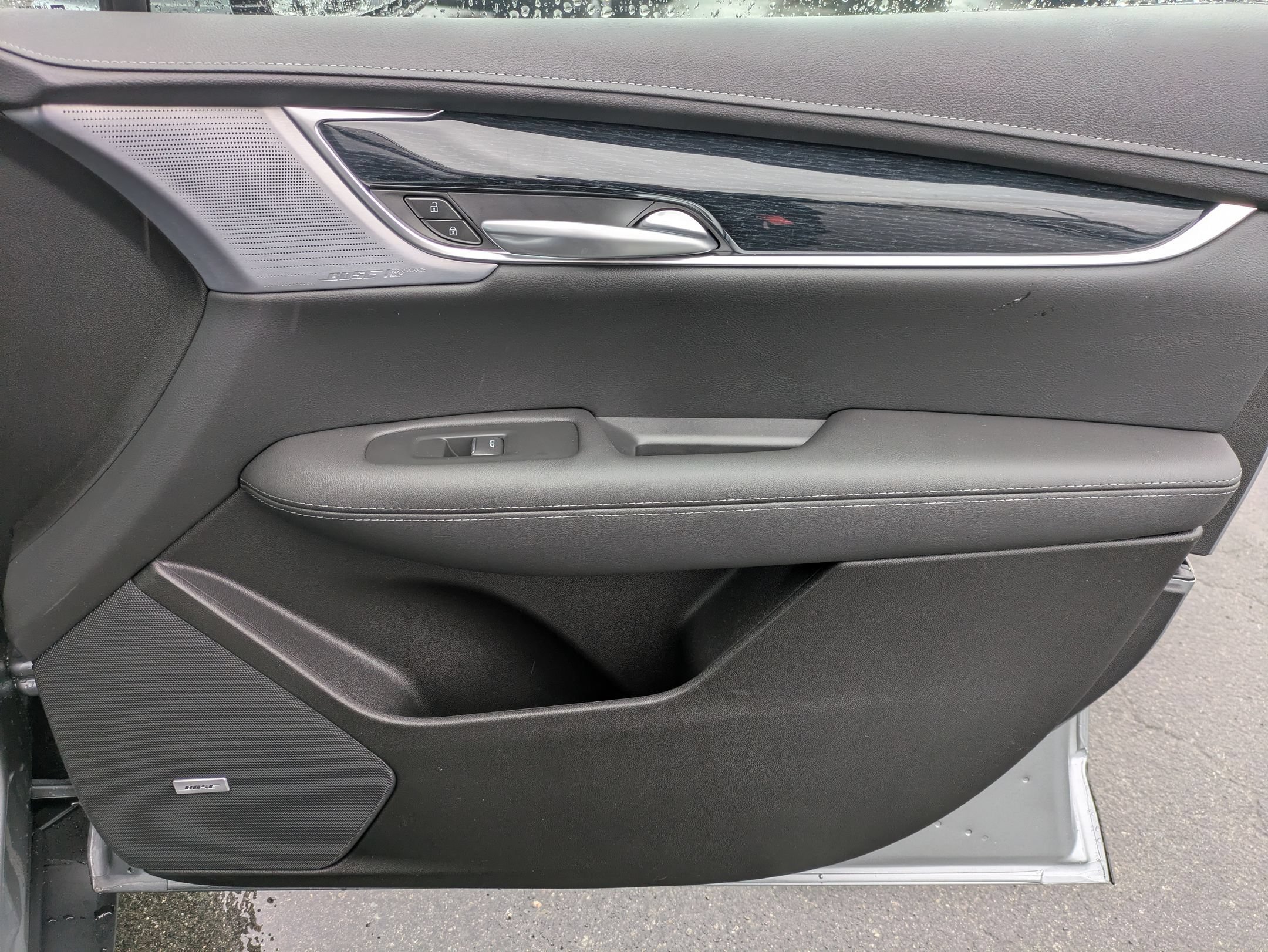 New 2026 Cadillac XT5 Premium Luxury w/ LPO, ONYX Package FWD image 36