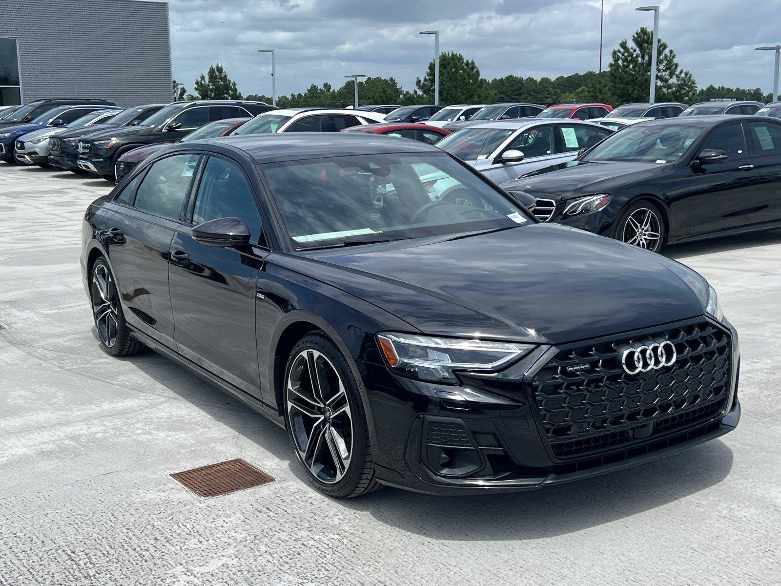 New 2026 Audi A8 L 3.0T AWD/4WD image 3