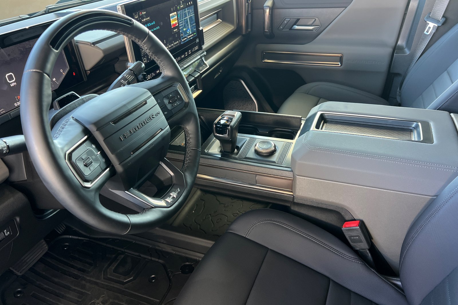 Used 2025 GMC Hummer EV 2X AWD/4WD image 12