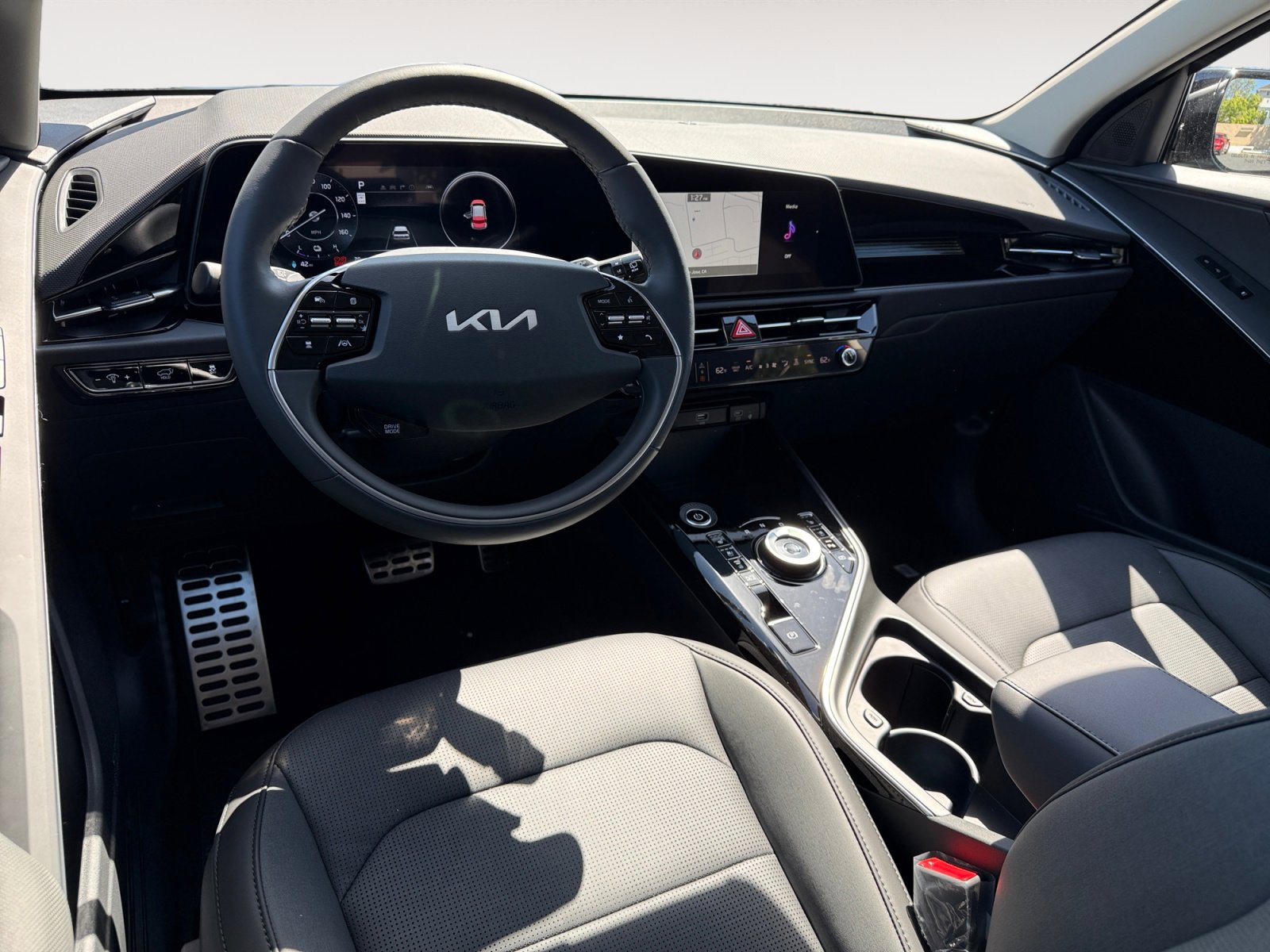 New 2026 Kia Niro Wave FWD image 15