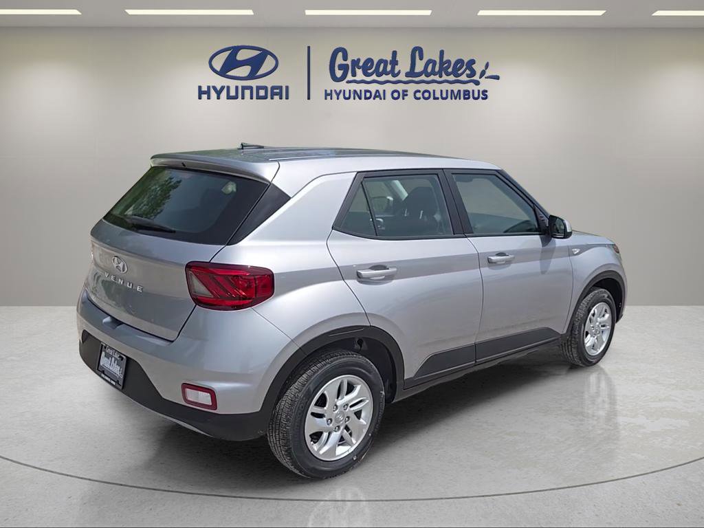 New 2026 Hyundai Venue SE FWD image 5