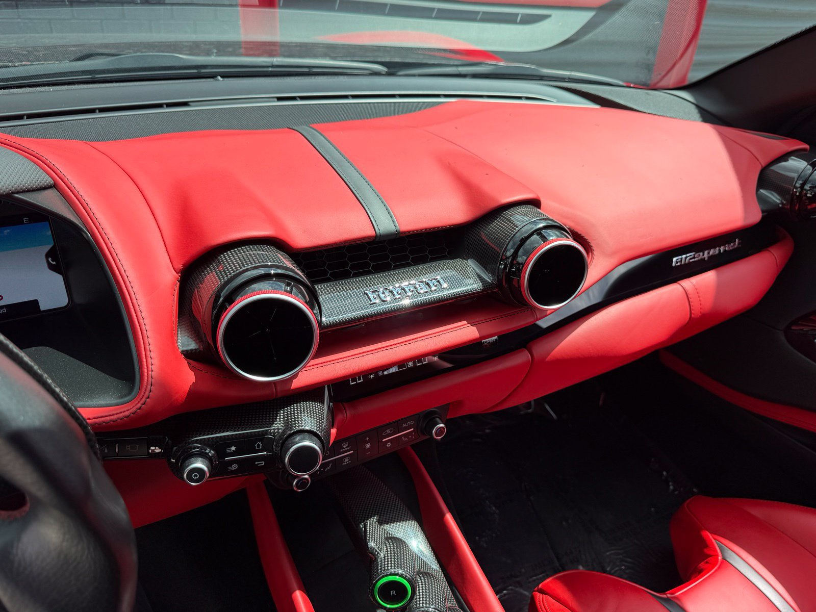 Used 2020 Ferrari 812 Superfast RWD image 60