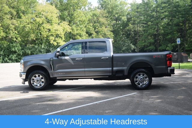 Used 2023 Ford F350 Lariat w/ Lariat Ultimate Package AWD/4WD image 21
