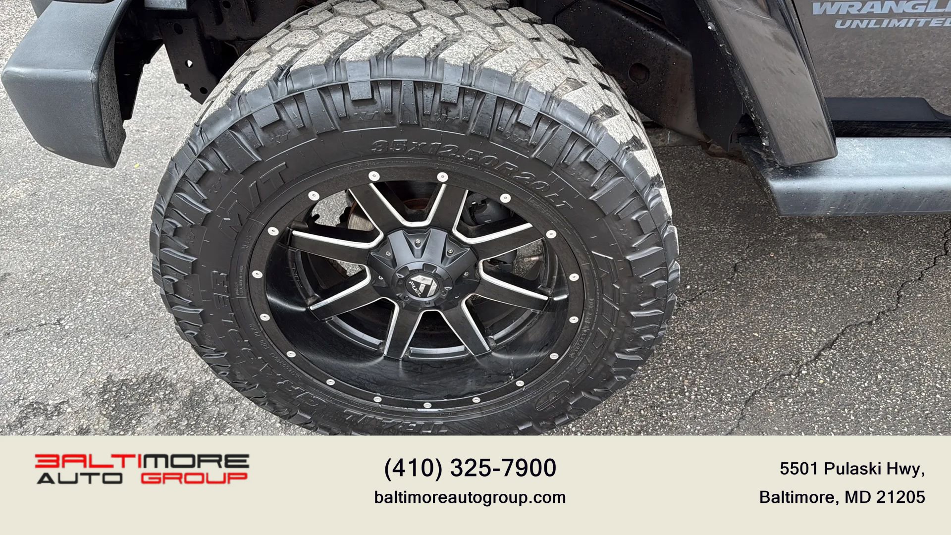 Used 2014 Jeep Wrangler Unlimited Sahara image 10