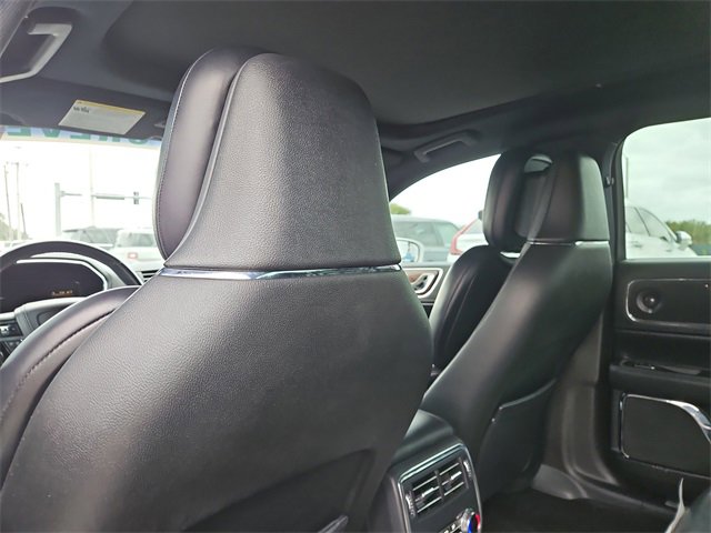 Used 2018 Lincoln Continental Reserve image 11