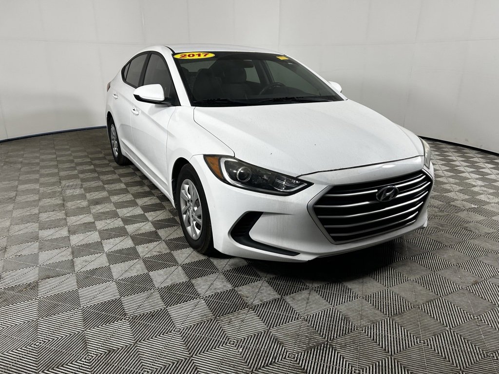 Used 2017 Hyundai Elantra SE